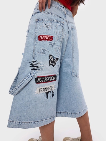 IT'S BASIC Baggy Jeans 'BERMUDA DENIM SHORT' in Blauw: voorkant
