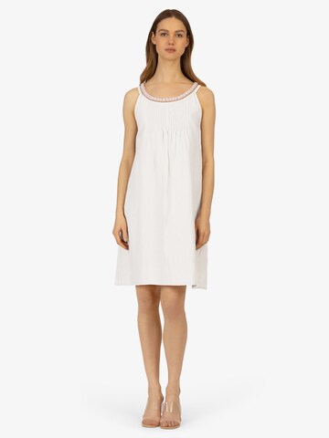 mint & mia Summer Dress in White: front