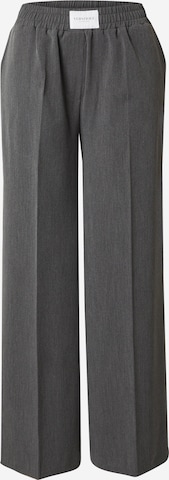VERSTIQUE Штаны в Серый: спереди