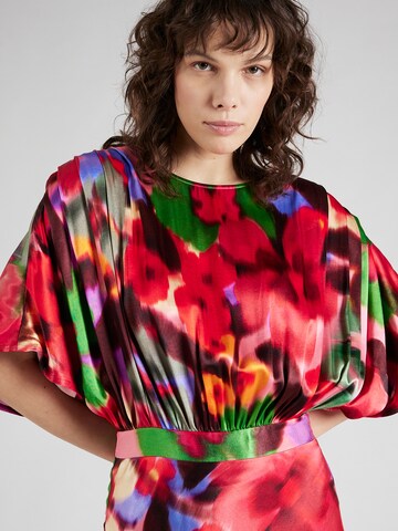 Essentiel Antwerp - Vestido en rojo
