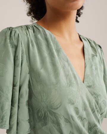 WE Fashion Рокля в зелено