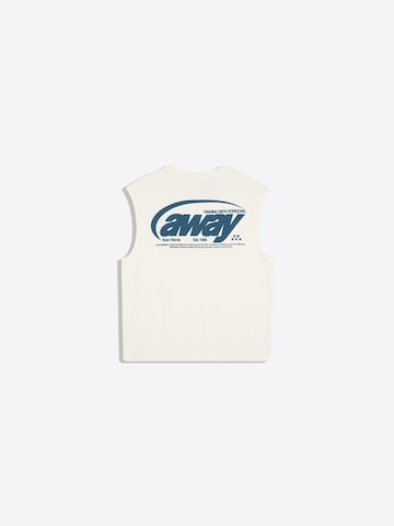 T-Shirt Bershka en blanc