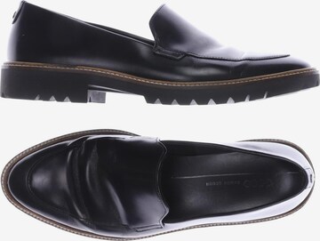 ECCO Flats & Loafers in 39 in Black: front