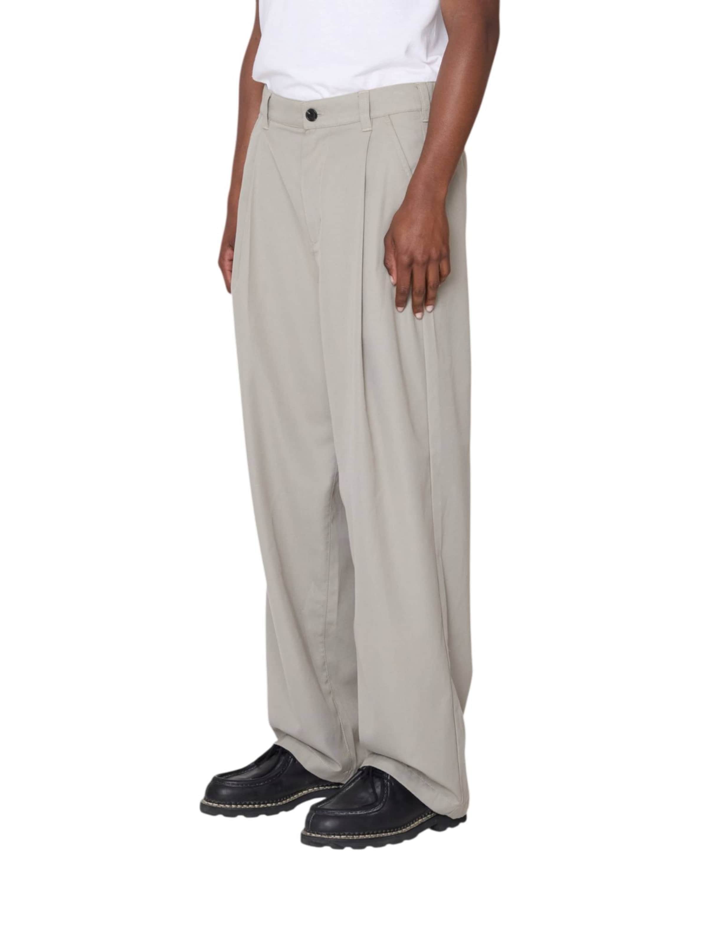 Obey Regular Pants in Grey