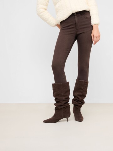 CALZEDONIA Regular Hose in Braun