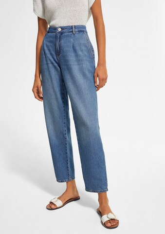 comma casual identity Loose fit Pleated Jeans in Blue: front