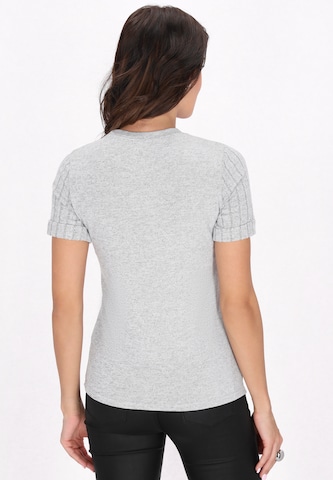 faina Shirt in Grijs