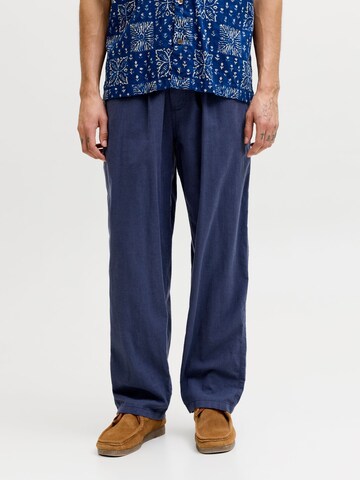 JACK & JONES Loose fit Trousers in Blue: front