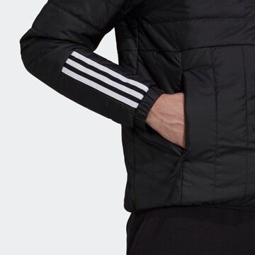 ADIDAS SPORTSWEAR - Casaco deportivo 'Itavic 3-Stripes' em preto