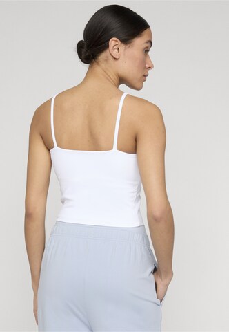 Haut Urban Classics en blanc