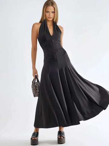 Qu Style - Vestido em preto
