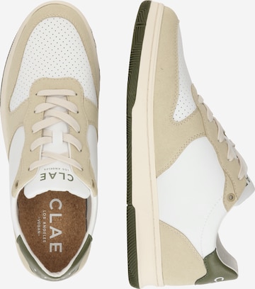 Baskets basses 'Malone' CLAE en blanc