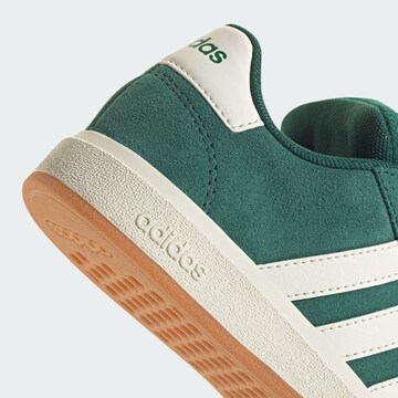 ADIDAS SPORTSWEAR Кроссовки 'Grand Court 00s' в Зеленый