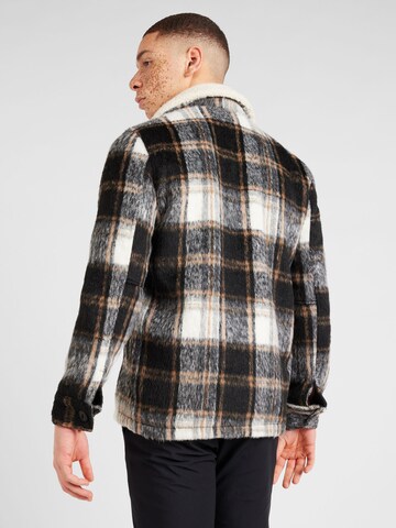 BRAVE SOUL Between-season jacket in Black