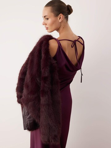 Robe de soirée Trendyol en violet