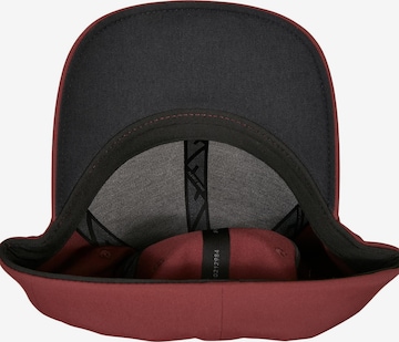 Cappello da baseball 'Delta' di Flexfit in rosso