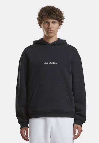 Mister Tee - Sweatshirt 'Out Of Office' em preto: frente