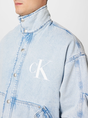 Calvin Klein Jeans - Chaqueta de entretiempo en azul
