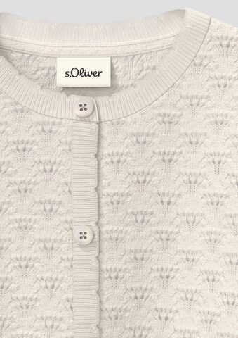 s.Oliver Strickjacke in Beige