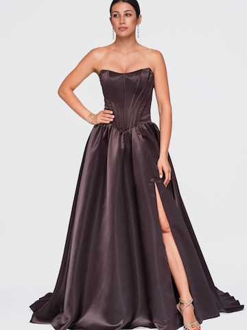 Ombre Abendkleid in Braun: Vorderseite