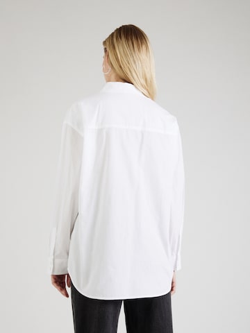 Chemisier 'Poplin' ESPRIT en blanc