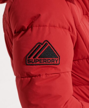 Superdry Zimná bunda 'Mountain' - Červená