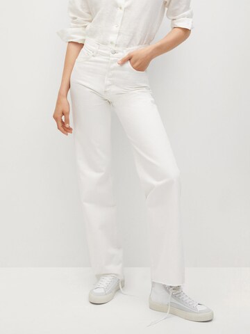 MANGO Wide Leg Jeans 'Nora' i hvid: forside