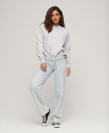 Superdry Sweatshirt 'Essential' in Grau