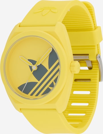geltona ADIDAS ORIGINALS Analoginis (įprasto dizaino) laikrodis 'PROJECT THREE': priekis