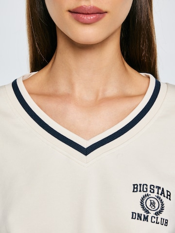 BIG STAR Sweatshirt ' GABRIELLA ' in White
