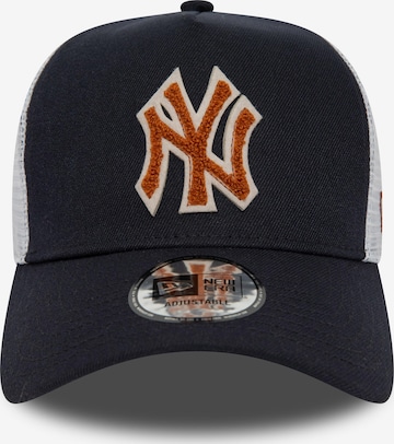 NEW ERA Cap 'MLB Boucle New York Yankees Trucker' in Black: front