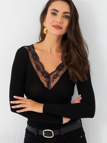 Cool & Sexy Shirt in Zwart