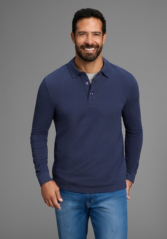 Man's World Shirt in Blue: front