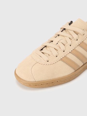 ADIDAS ORIGINALS Σνίκερ χαμηλό 'STADT' σε μπεζ