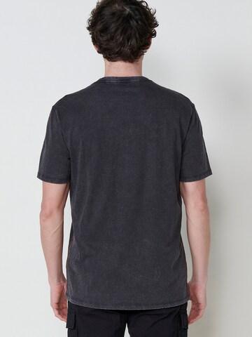 KOROSHI T-shirt i svart
