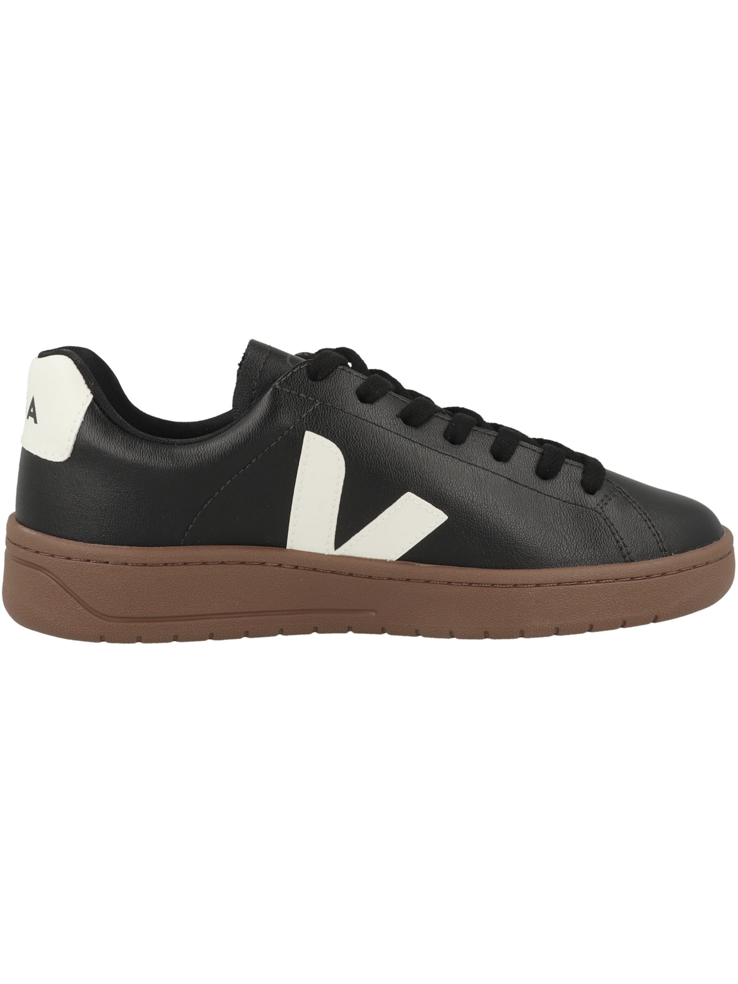 Veja Platform trainers 'Urca CWL' in Black