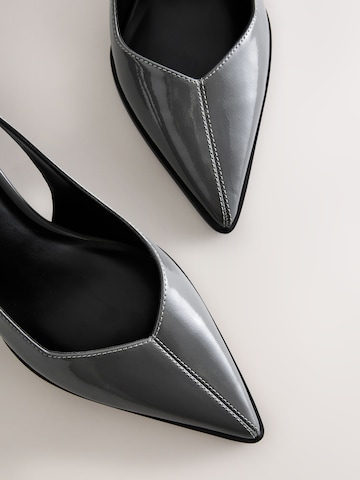 Next - Zapatos destalonado en gris