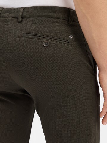 bugatti Regular Hose 'Aturo' in Grün