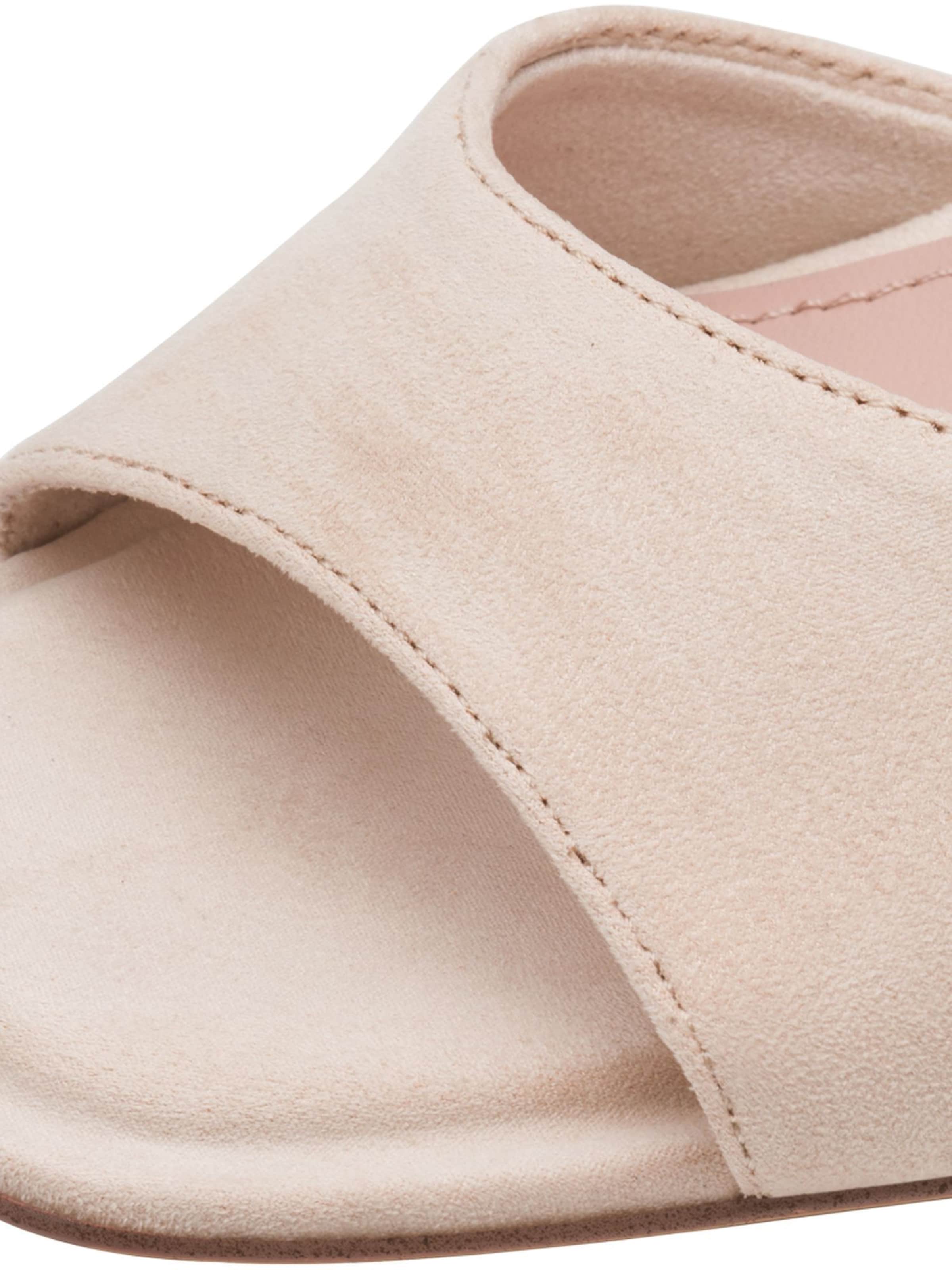 Tamaris - Sandalias con hebilla en beige