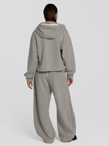 mandragora Sweatshirt 'Sento' in Grau