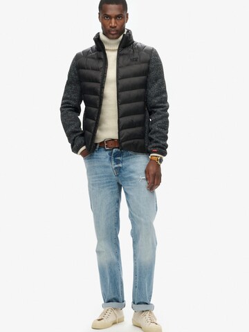 Superdry Tussenjas in Zwart