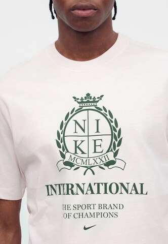Nike Sportswear Футболка в Белый