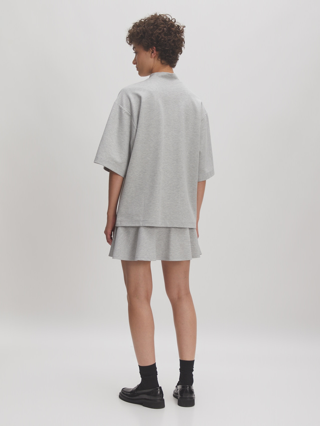 EDITED Produits T-shirt 'Gunda' gris