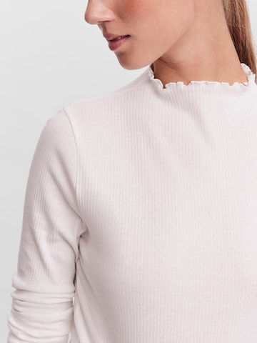 VERO MODA - Camiseta 'Vio' en blanco