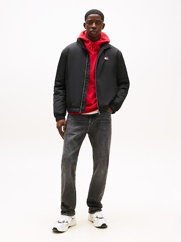 Tommy Jeans Демисезонная куртка в Черный