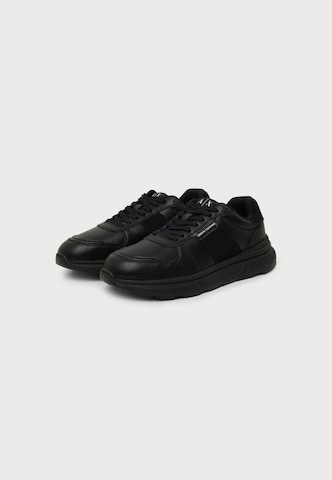 ARMANI EXCHANGE Tenisky – černá