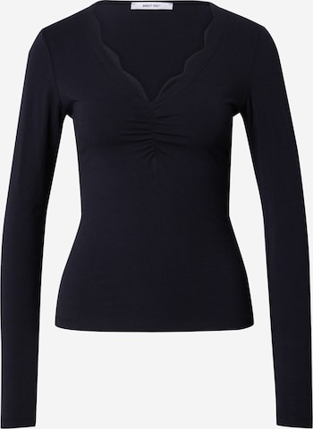 ABOUT YOU Shirt 'Fabrice' in Black: front