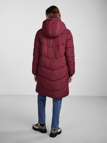 PIECES Winter Coat 'Jamilla' in Red