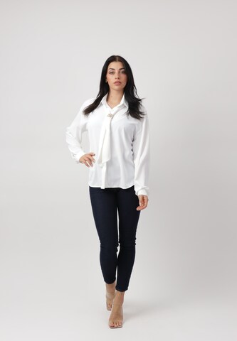 Chemisier Elara en blanc