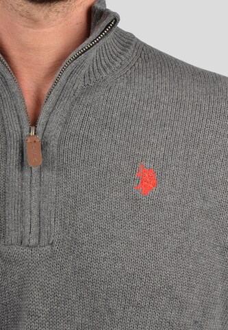 U.S. POLO ASSN. Pullover in Grau